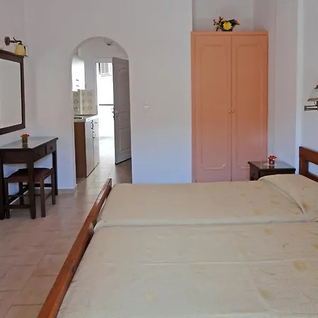 Galini Studios Benitses  Room photo